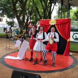 Imagem da notícia Natal de todos Nós 2019: Espetáculo: Estupendo Circo Di Sóladies - FOTOS