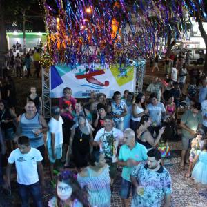 Imagem da notícia Carnaval JAÚFOLIA 2020: 24/02 - Segunda-feira - Show na Praça da República com Pop Band Show - FOTOS