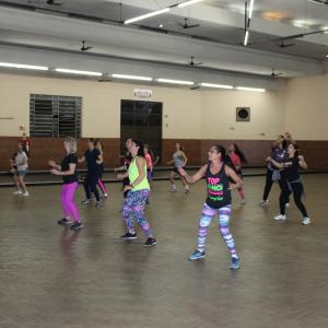 Imagem da notícia Semana da Mulher 2020: Zumba Solidária - FOTOS