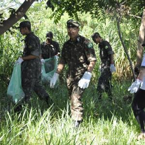 Imagem da notícia Secretaria de Meio Ambiente junto com o Tiro de Guerra, Fatec e Instituto Pró-Terra realizaram ação “Valorizando Nossas Águas”