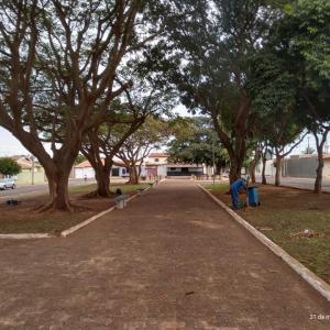 Imagem da notícia PRAÇA DA OLARIA RECEBE ACADEMIA AO AR LIVRE