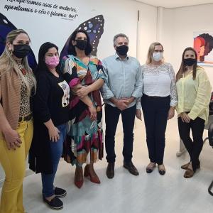 Imagem da notícia SALA DA MULHER JAUENSE NO JAHU SHOPPING TEM PLANTÃO DE SERVIÇO