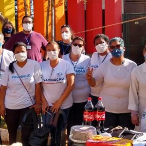 Imagem da notícia PREFEITURA RECONHECE ESFORÇOS DAS EQUIPES DE VACINAÇÃO