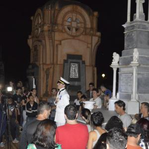 Imagem da notícia Passeio noturno de arte cemiterial ocorreu nessa sexta-feira em Jahu - FOTOS