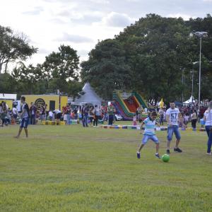 Imagem da notícia Circuito SESC de Artes ocorreu neste final de semana no Parque do Rio Jahu - FOTOS