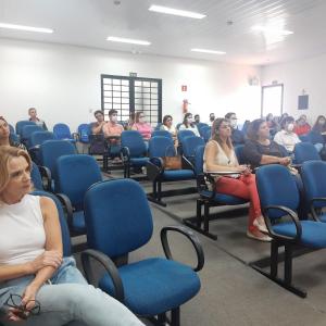 Imagem da notícia CONFERÊNCIAS DISCUTEM SUS, PANDEMIA E SAÚDE MENTAL