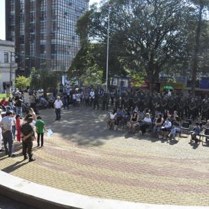Imagem da notícia Ato Solene e Premiação dos Vencedores do Show de Talentos da 2ª Semana Comandante João Ribeiro de Barros na Praça Siqueira Campos - FOTOS