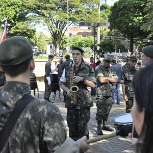 Imagem da notícia Ato Solene e Premiação dos Vencedores do Show de Talentos da 2ª Semana Comandante João Ribeiro de Barros na Praça Siqueira Campos - FOTOS
