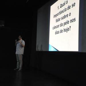 Imagem da notícia Prefeitura promove no Projeto Desenvolvendo Talentos, palestra sobre Câncer de Pele - FOTOS
