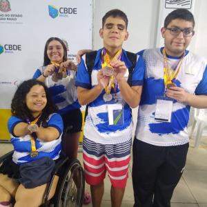 Imagem da notícia JAUENSES CONQUISTAM OITO MEDALHAS NA PARALIMPÍADA ESCOLAR