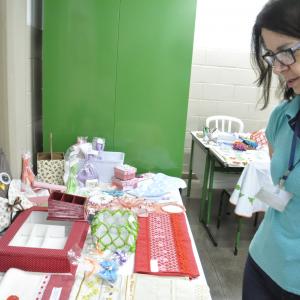 Imagem da notícia Exposição de Artesanato no CAIC - FOTOS