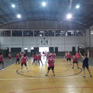 Imagem da notícia EQUIPE DE HIDRO E GINÁSTICA DA VILA NETINHO CELEBRA O OUTUBRO ROSA