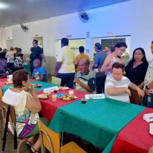 Imagem da notícia ALUNOS DO CISC TÊM DIA ESPECIAL EM FAMÍLIA  