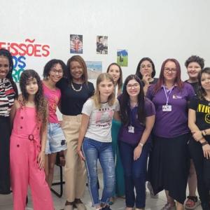 Imagem da notícia ENCONTRO PAUTA PROBLEMAS DE MENINAS ADOLESCENTES