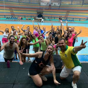 Imagem da notícia AULÃO DE RITMOS AGITOU O CARNAVAL