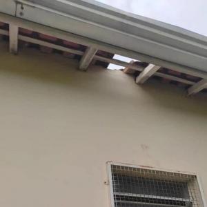 Imagem da notícia UNIDADE DE SAÚDE É ALVO DE VANDALISMO