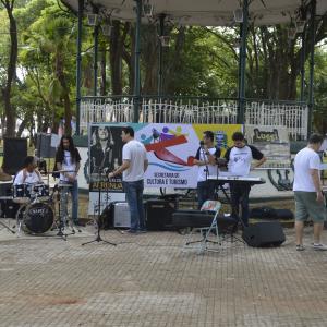 Imagem da notícia Sábado na Praça - FOTOS