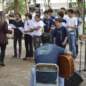 Imagem da notícia Sábado na Praça - FOTOS