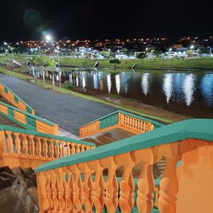 Imagem da notícia PREFEITURA INAUGURA NOVO SISTEMA DE ILUMINAÇÃO E CONCLUI OBRA DE REVITALIZAÇÃO DO LAGO DO SILVÉRIO