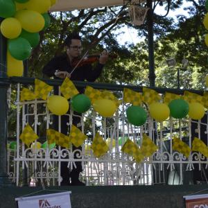 Imagem da notícia Sábado na Praça - FOTOS