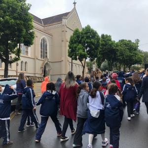 Imagem da notícia CAMINHADA PELO CENTRO AGITA O DIA DO DESAFIO