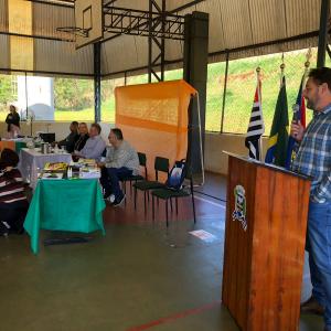 Imagem da notícia PREFEITURA DE JAHU ENTREGA NOVOS KITS DE UNIFORMES E MATERIAIS ESCOLARES AOS ALUNOS DA REDE MUNICIPAL DE ENSINO