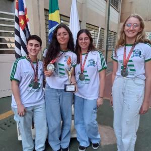 Imagem da notícia EQUIPE FEMININA DE DAMAS CONQUISTA A PRATA NOS JOGOS DA JUVENTUDE