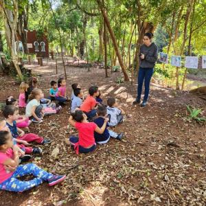 Imagem da notícia CASA DA CRIANÇA VISITA HORTO MUNICIPAL