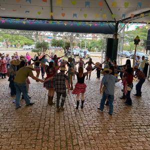 Imagem da notícia QUADRILHA E MÚSICA SERTANEJA DO CLÁSSICO AO POPULAR NA ESTAÇÃO DO SOM – 30º FESTIVAL DE INVERNO