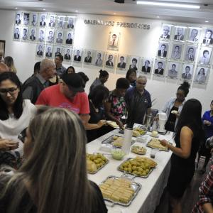 Imagem da notícia Fundo Social de Solidariedade realiza formatura do curso de Escola da Moda do Núcleo de Qualificação Profissional - FOTOS