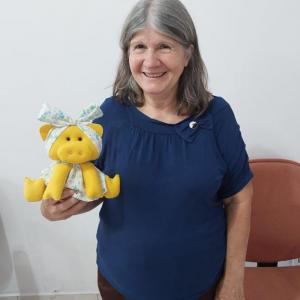 Imagem da notícia MULHERES MOSTRAM TALENTO EM OFICINAS DE ARTESANATO
