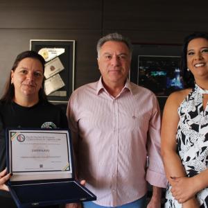 Imagem da notícia ASSISTIDA DA CASA DA MULHER JAUENSE CONCLUI CURSO DE FORMAÇÃO DE VIGILANTES