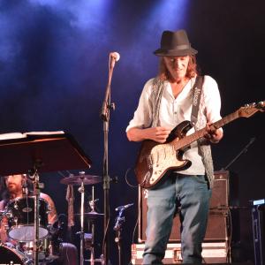 Imagem da notícia 27ª edição do Festival de Inverno de Jahu: Esse tal de Rock & Roll com a banda Dr. Antônio - FOTOS