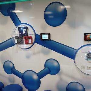 Imagem da notícia CIEJ: ESCOLA MÓVEL DE NANOTECNOLOGIA JÁ ESTA ABERTA PARA VISITAÇÃO