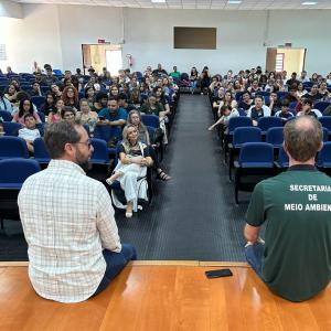 Imagem da notícia MAPA VERDE - ESTUDANTES APRESENTAM MAPEAMENTO SOCIOAMBIENTAL