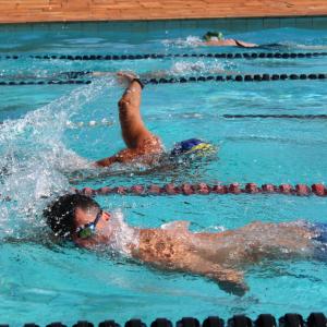 Imagem da notícia PRIMEIRA EDIÇÃO DO TRIATHLON SPRINT REÚNE DEZENAS DE ATLETAS