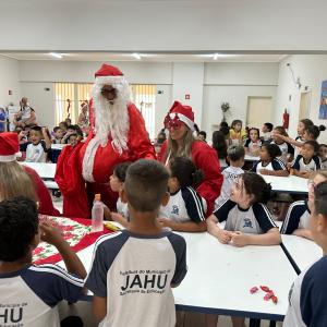 Imagem da notícia ESCOLAS MUNICIPAIS SERVEM MERENDA NATALINA