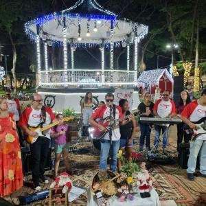 Imagem da notícia CORAL DA AMAI CELEBRA O NATAL NO JARDIM DE BAIXO