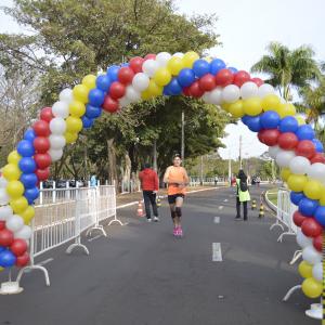Imagem da notícia Corrida comemora os 165 anos de Jahu - FOTOS