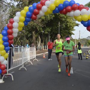 Imagem da notícia Corrida comemora os 165 anos de Jahu - FOTOS