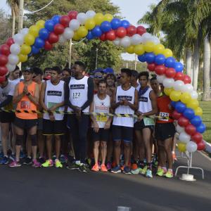Imagem da notícia Corrida comemora os 165 anos de Jahu - FOTOS