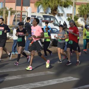 Imagem da notícia Corrida comemora os 165 anos de Jahu - FOTOS