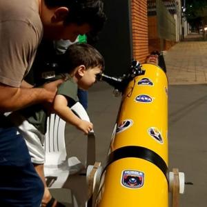 Imagem da notícia CURIOSIDADE SOBRE ASTRONOMIA LEVA MAIS DE 100 PESSOAS AO CEAJ NUMA ÚNICA NOITE