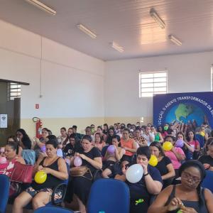 Imagem da notícia MONITORES DA REDE MUNICIPAL CONCLUEM SEMANA DE FORMAÇÃO