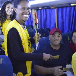 Imagem da notícia Prefeitura apoia a ação “Tô de cinto, tô seguro” - FOTOS