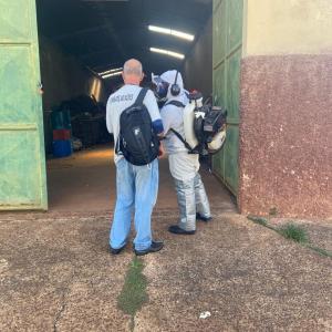 Imagem da notícia COMBATE À DENGUE - NEBULIZAÇÃO COSTAL NA VILA SAMPAIO