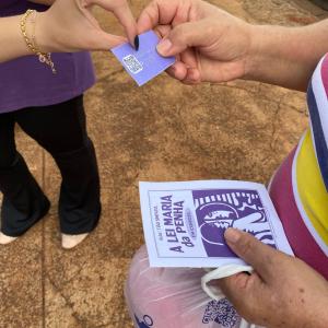 Imagem da notícia LEI MARIA DA PENHA ITINERANTE - MULHERES SÃO ATENDIDAS NO JARDIM NOVA JAÚ