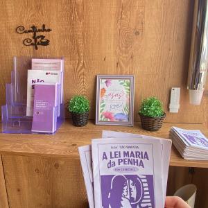 Imagem da notícia LEI MARIA DA PENHA ITINERANTE - MULHERES SÃO ATENDIDAS NO JARDIM NOVA JAÚ