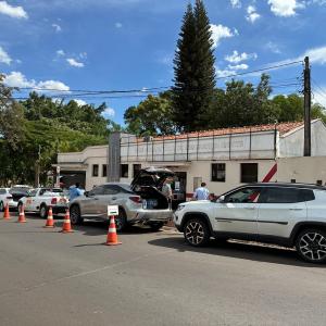 Imagem da notícia DRIVE-THRU PARA VÍTIMAS DO SUL VAI ATÉ ÀS 9 DA NOITE