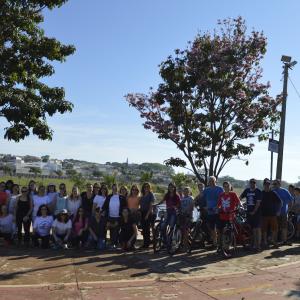 Imagem da notícia Alunos do Ensino Fundamental promovem passeio ciclístico em comemoração ao Dia Mundial sem Carro